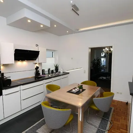 بيت للعطل Fischer 2 Modern Retreat *